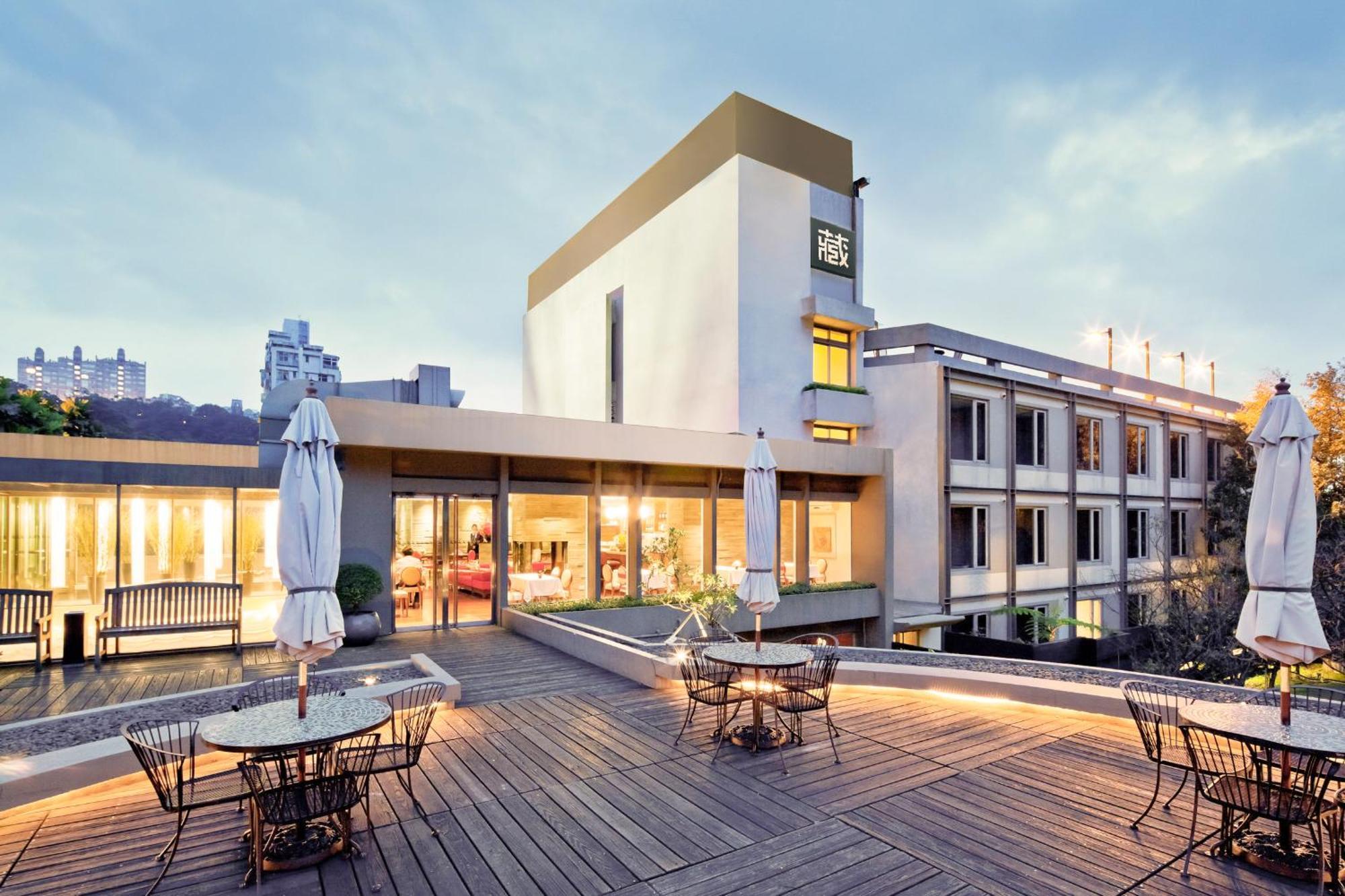 Check Inn Select Taipei Yamgmingshan Exterior photo
